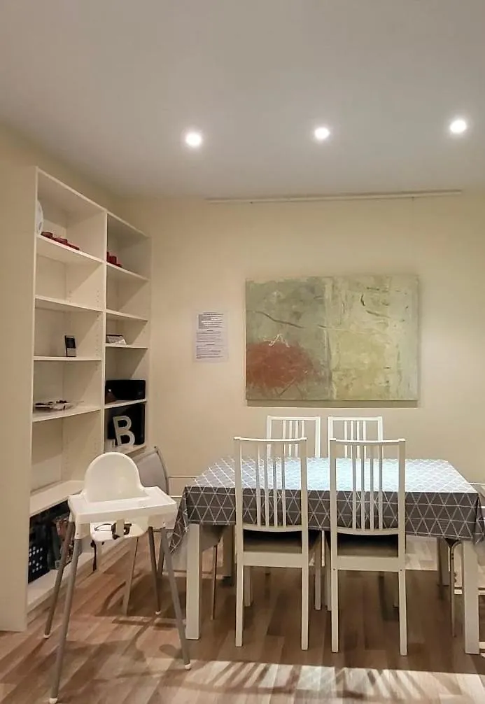 Example Barcelona Apartment
